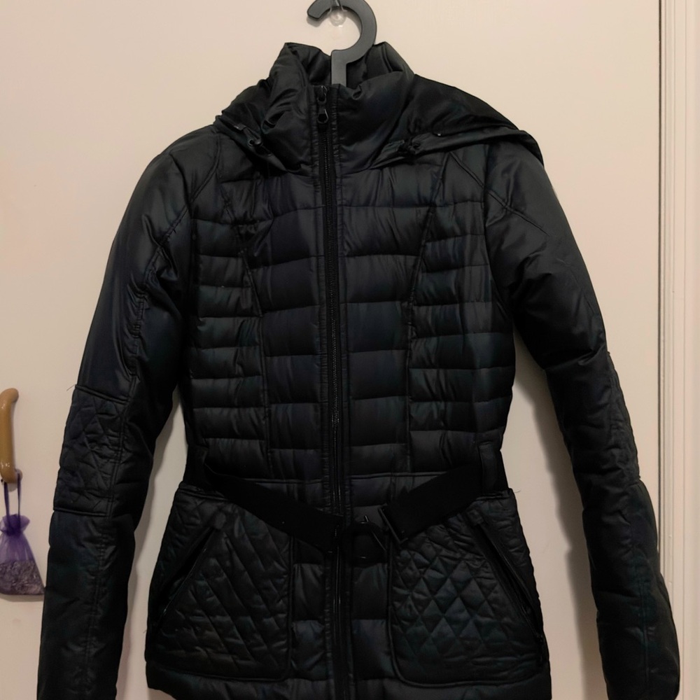The North Face Women's 600 down filled Black Quilted Jacket